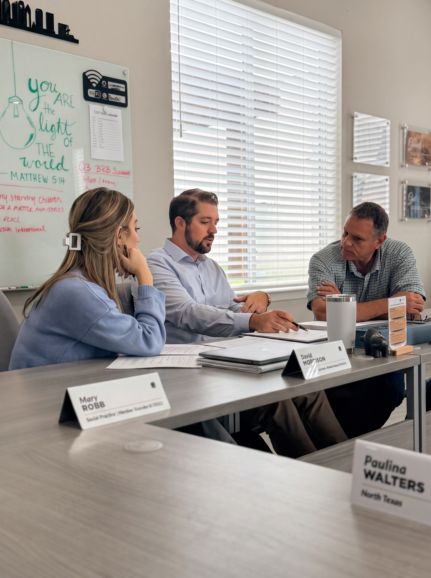 Paulina in conversation with an executive